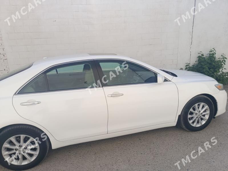 Toyota Camry 2011 - 230 000 TMT - Kaka - img 6