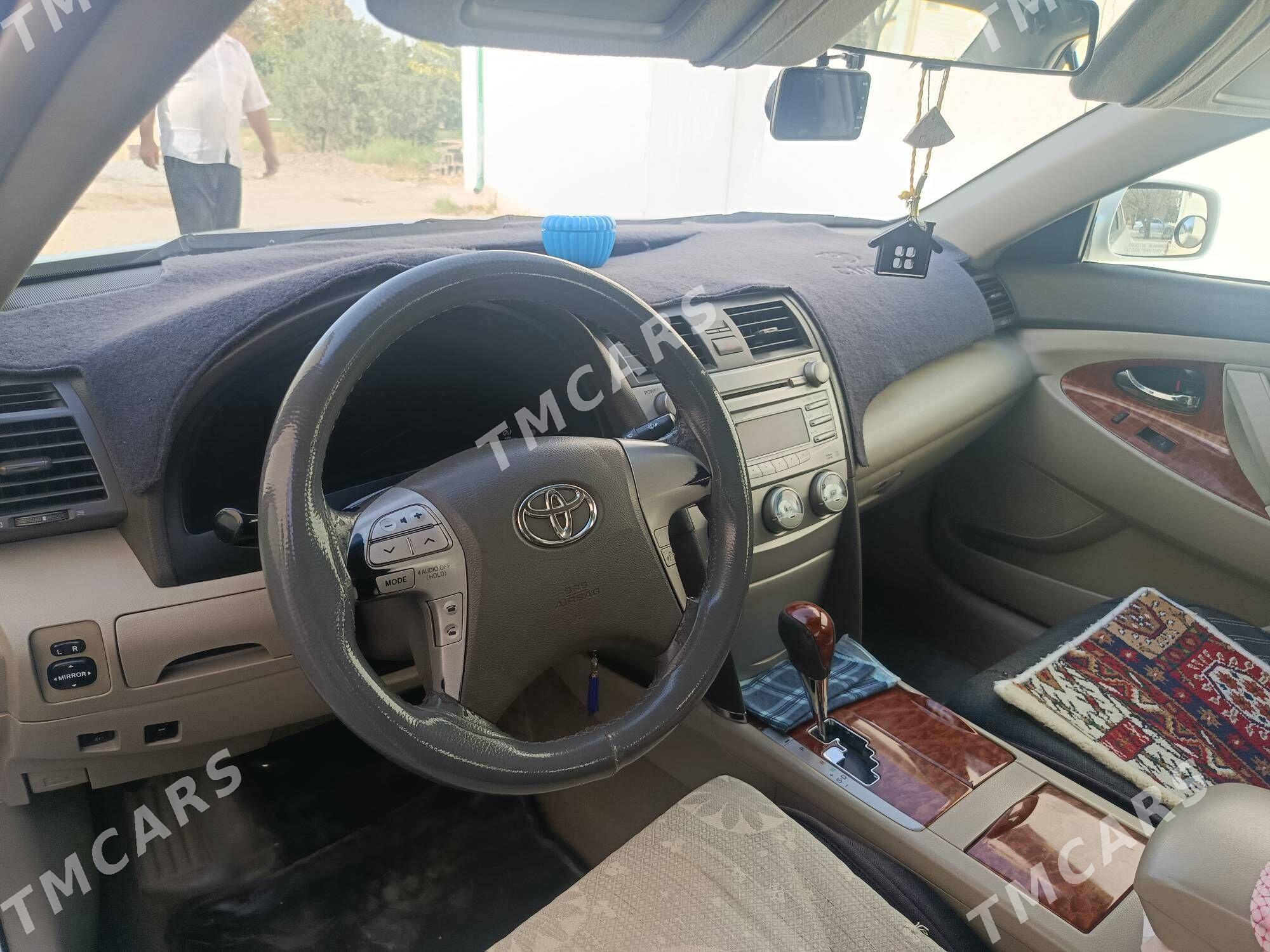 Toyota Camry 2011 - 230 000 TMT - Kaka - img 3