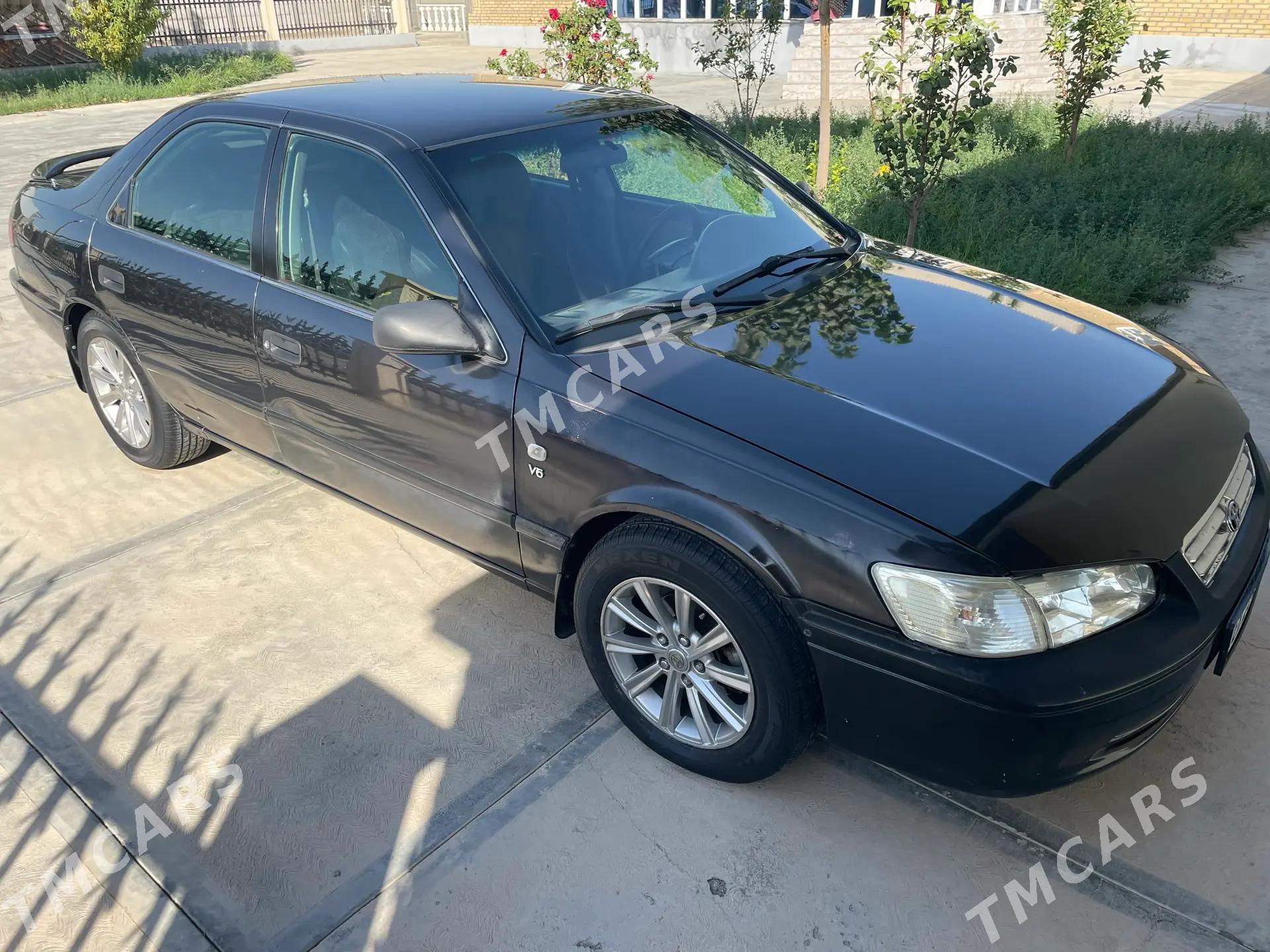 Toyota Camry 2001 - 135 000 TMT - Mary - img 3
