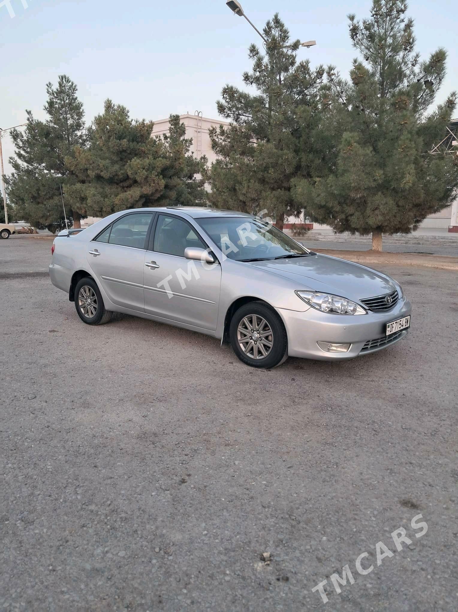 Toyota Camry 2002 - 188 000 TMT - Gyzylarbat - img 3
