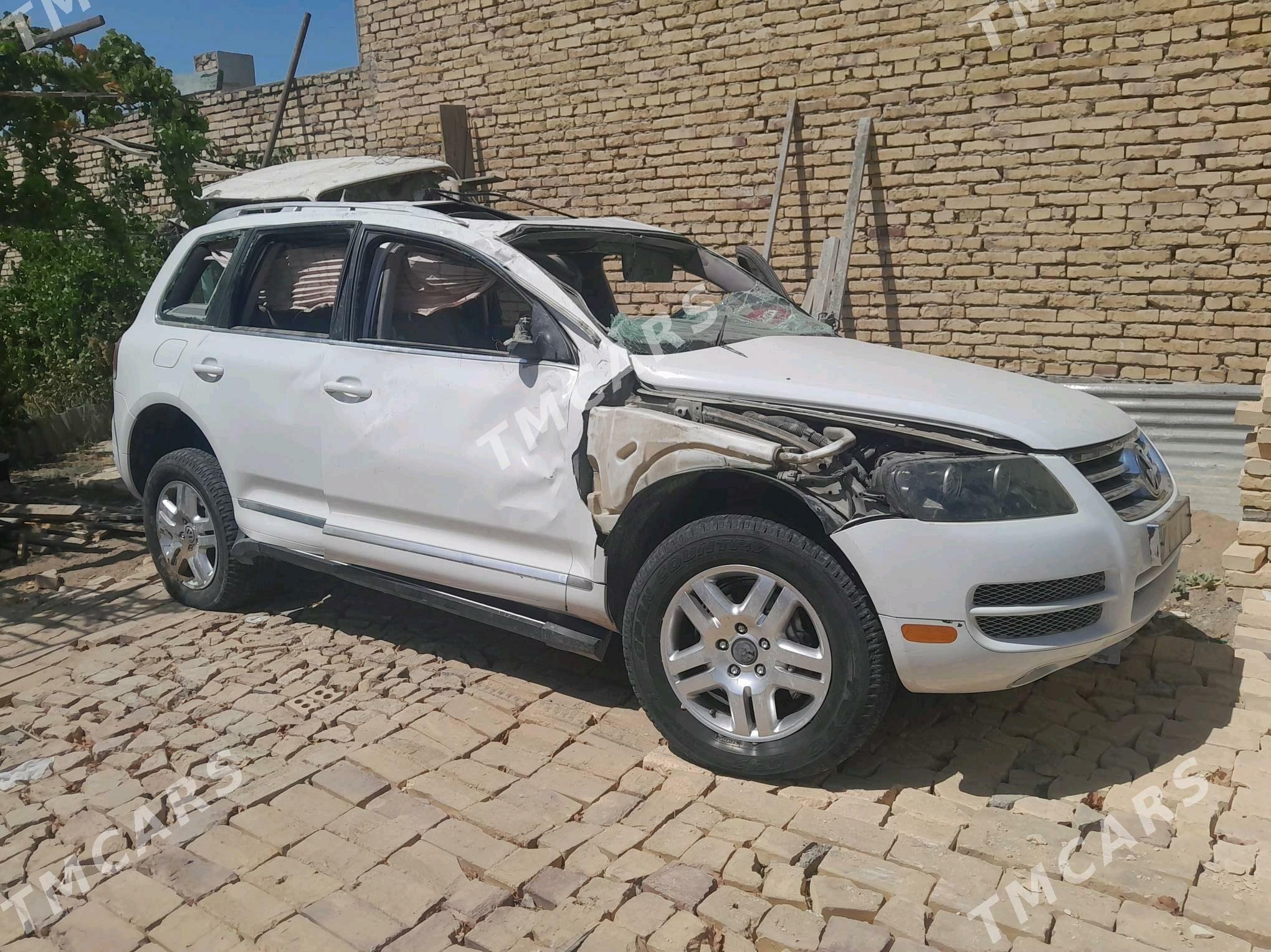 Volkswagen Touareg 2003 - 63 000 TMT - Туркменабат - img 2