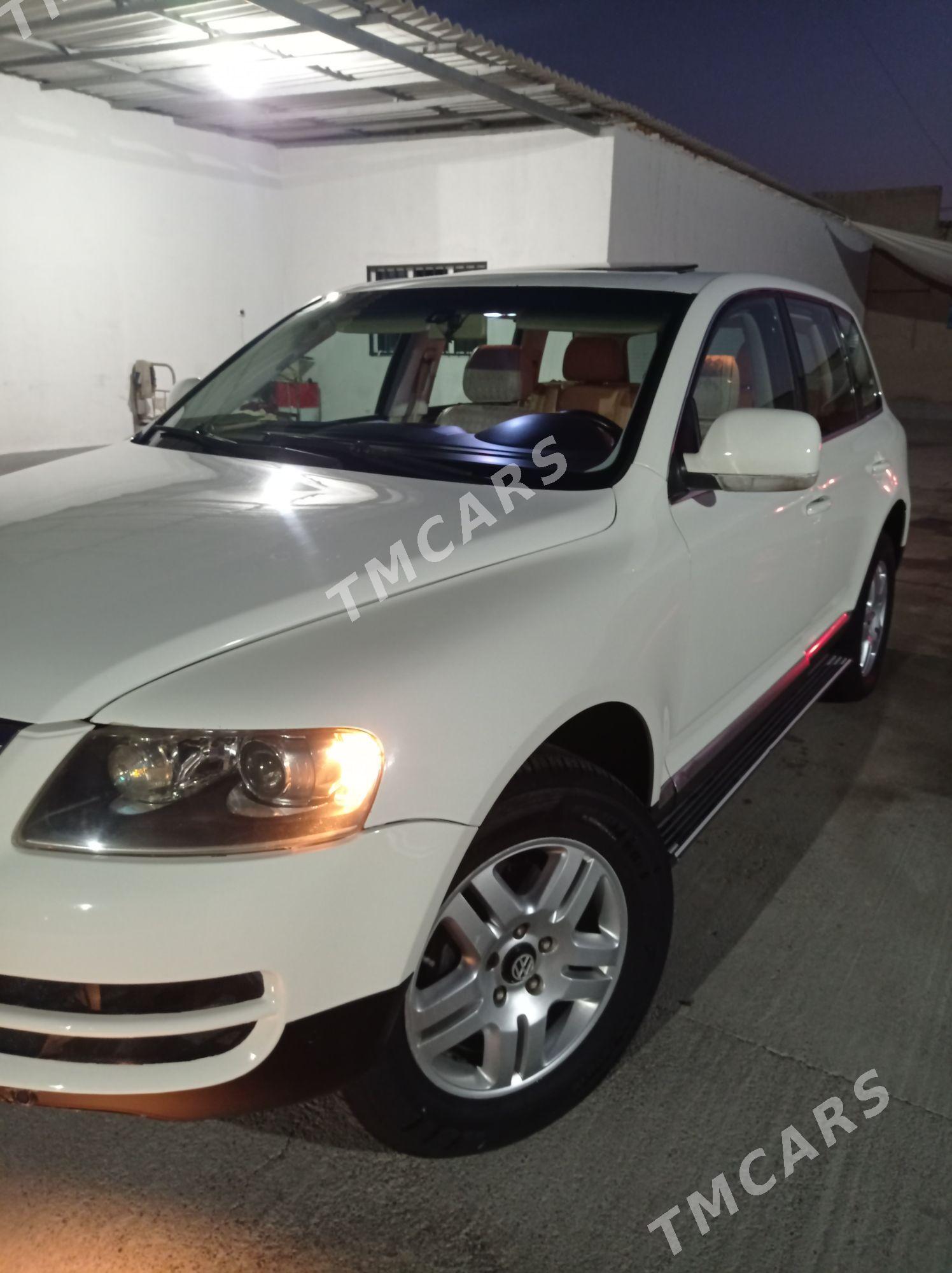 Volkswagen Touareg 2006 - 130 000 TMT - Теджен - img 5
