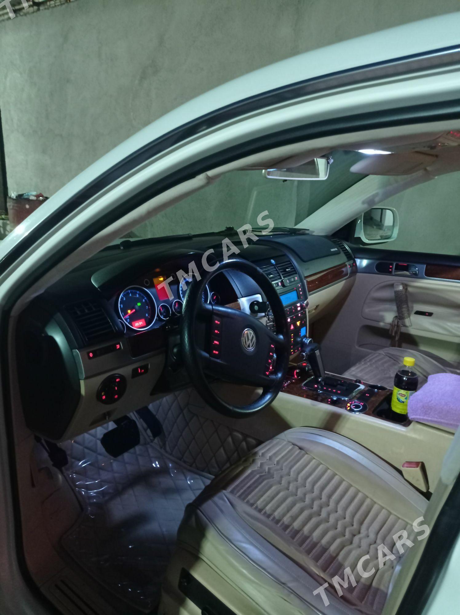 Volkswagen Touareg 2006 - 130 000 TMT - Теджен - img 2