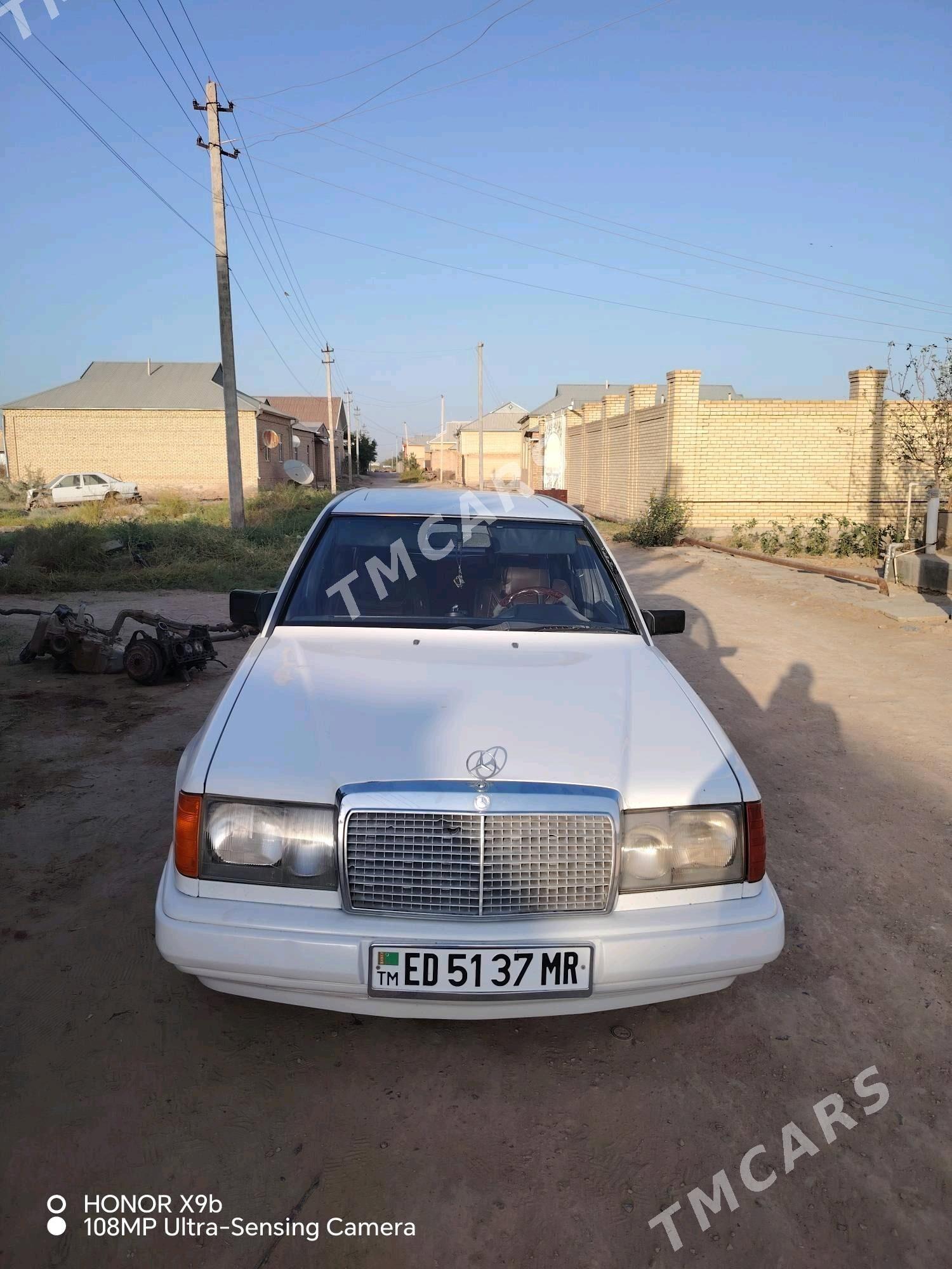 Mercedes-Benz 230E 1989 - 65 000 TMT - Baýramaly - img 5