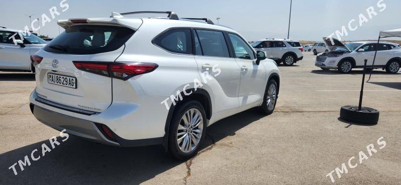 Toyota Highlander 2020 - 765 000 TMT - Ашхабад - img 4