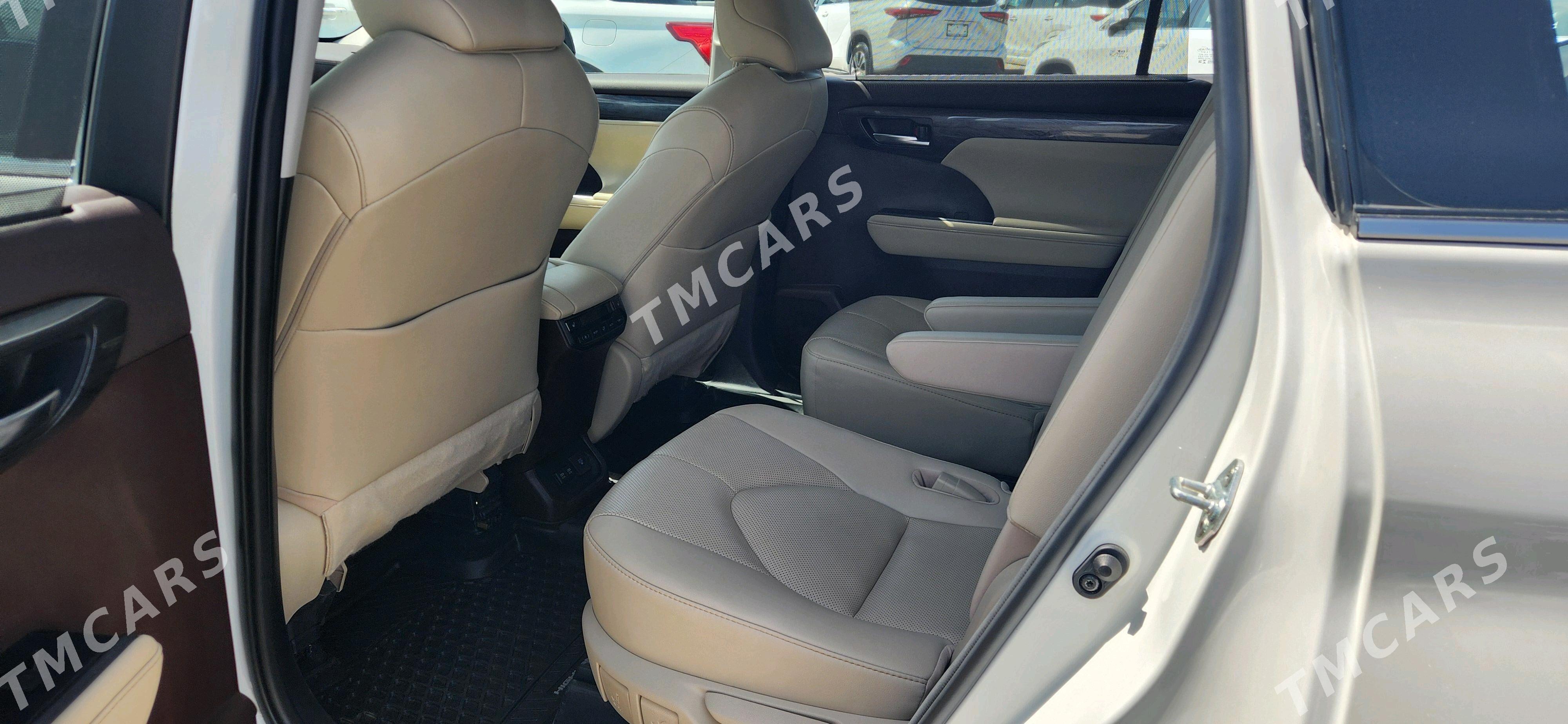 Toyota Highlander 2020 - 765 000 TMT - Ашхабад - img 8