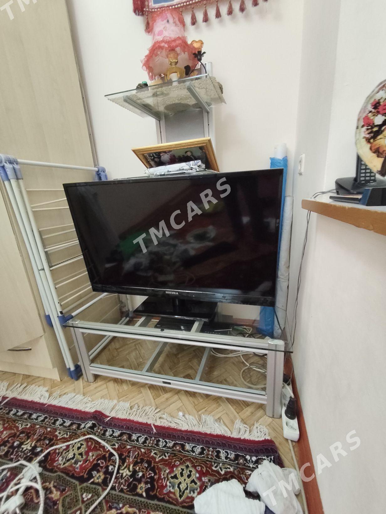 telewizor 42 lik postawkasy bn - Aşgabat - img 3