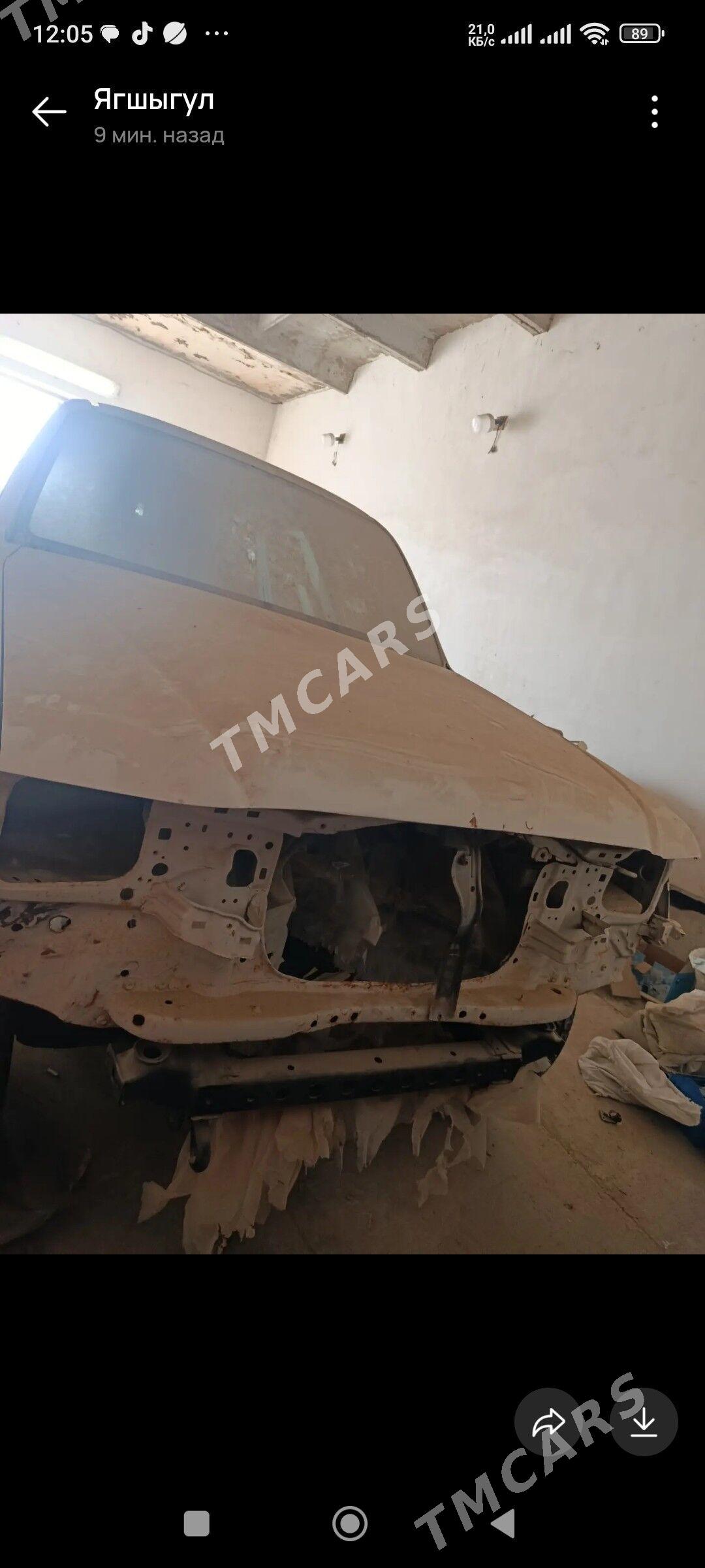 Toyota Hilux 2003 - 60 000 TMT - Туркменбаши - img 2