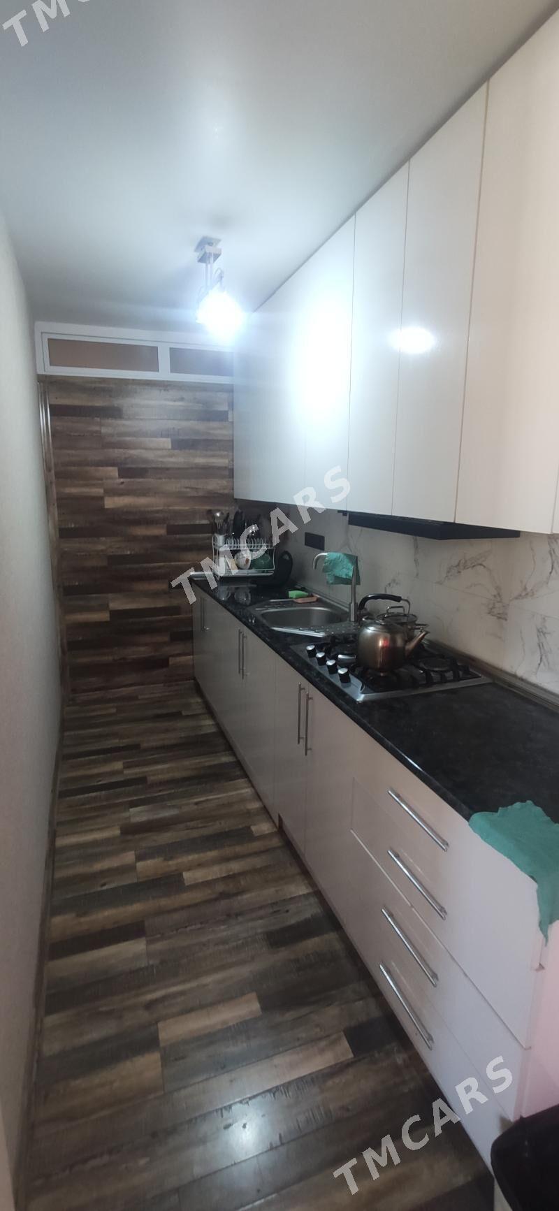 Кв Автостанция 3 комнат - Türkmenabat - img 6