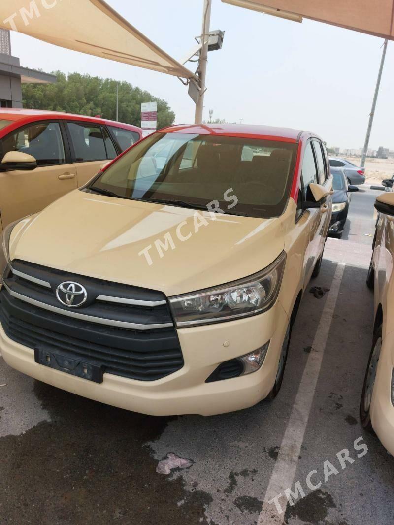 Toyota Innova 2021 - 210 000 TMT - Mary - img 5