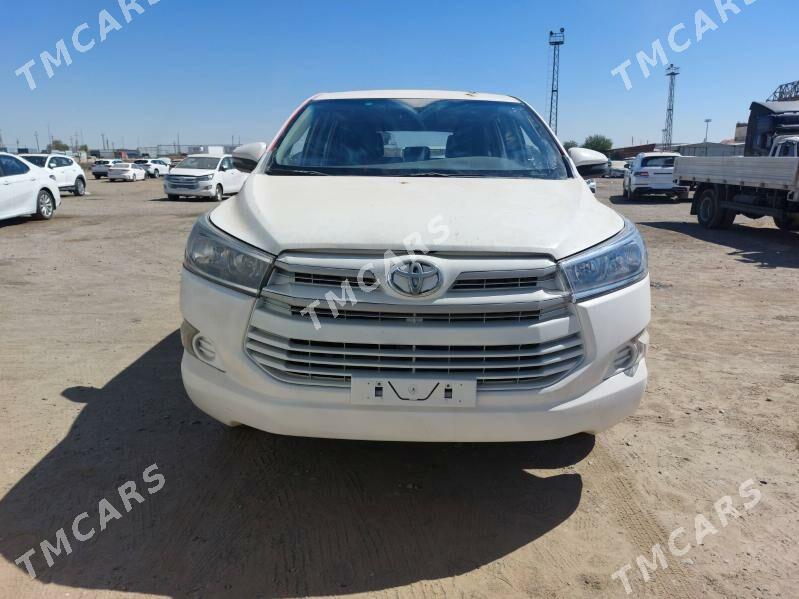 Toyota Innova 2021 - 210 000 TMT - Mary - img 3