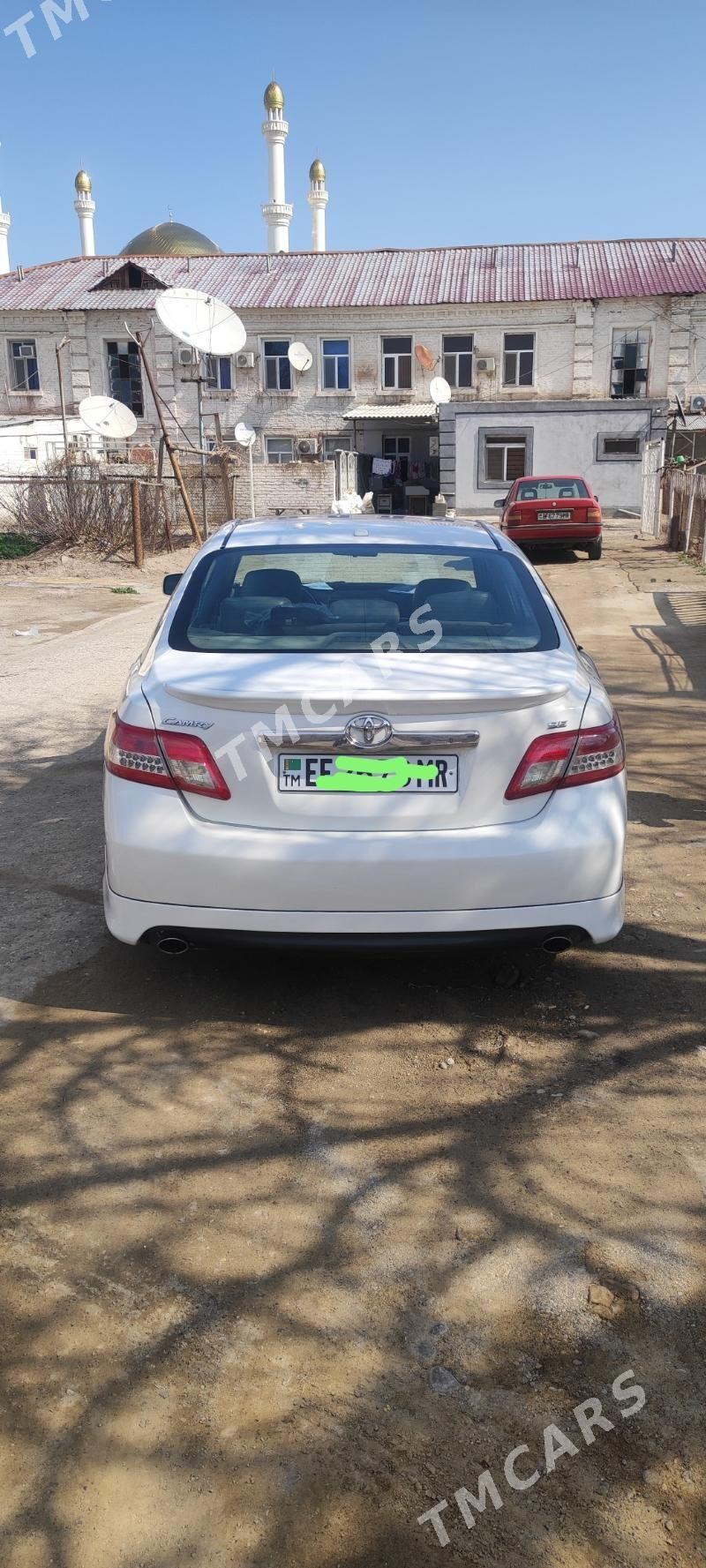 Toyota Camry 2010 - 178 000 TMT - Mary - img 5