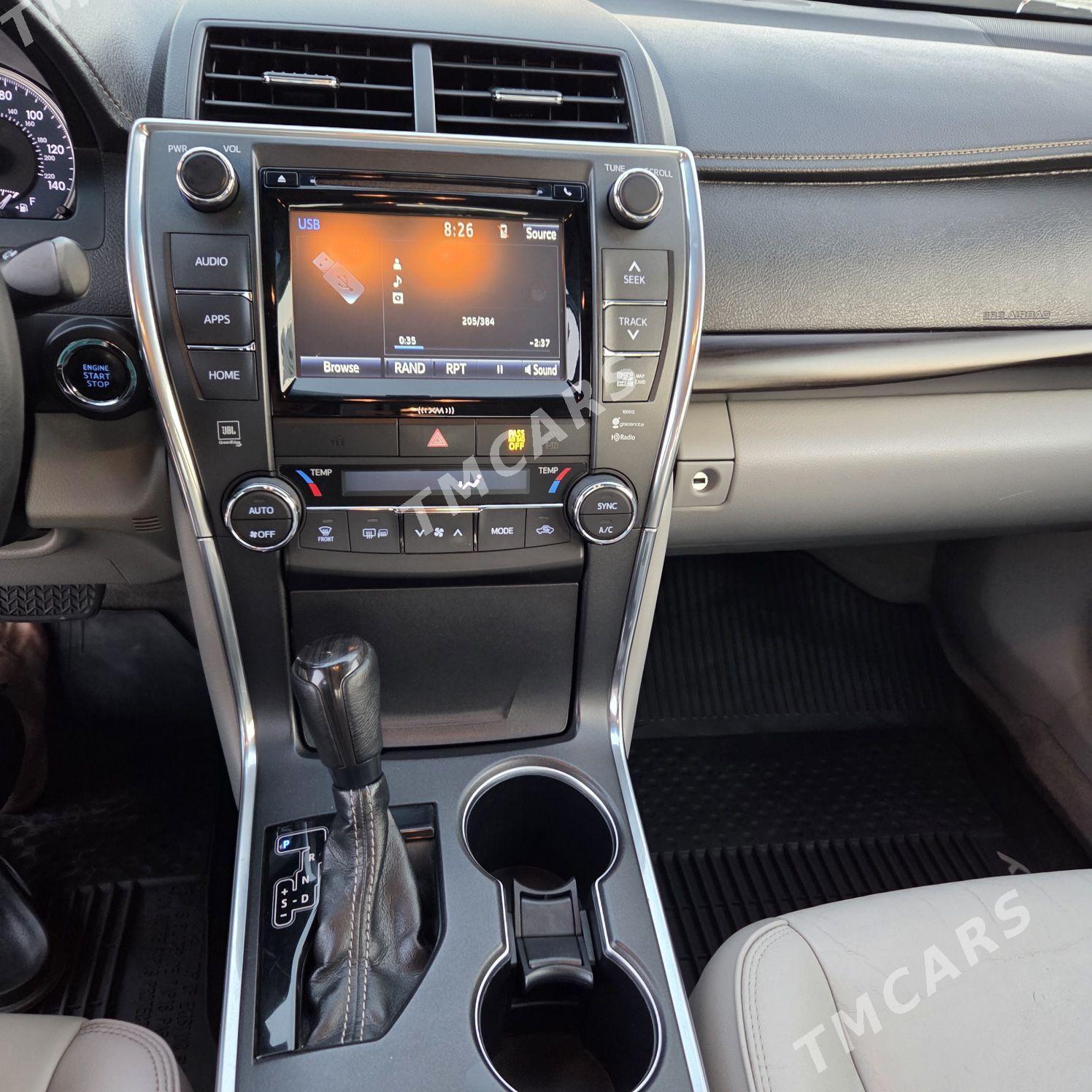 Toyota Camry 2017 - 370 000 TMT - Ашхабад - img 4