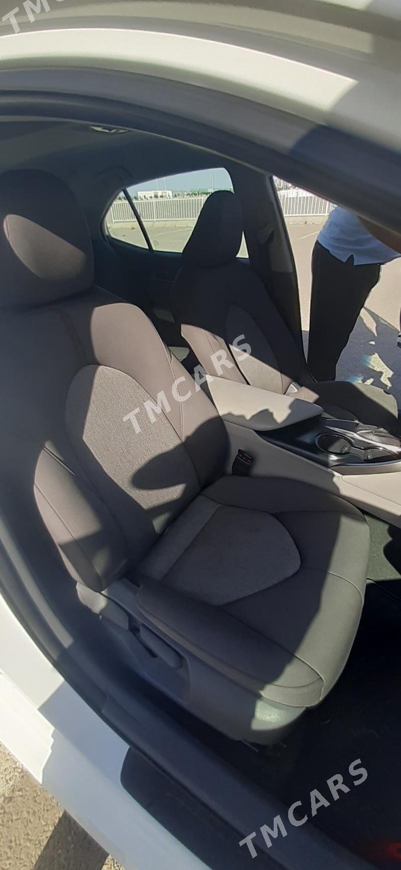 Toyota Camry 2019 - 290 000 TMT - 11 mkr - img 5
