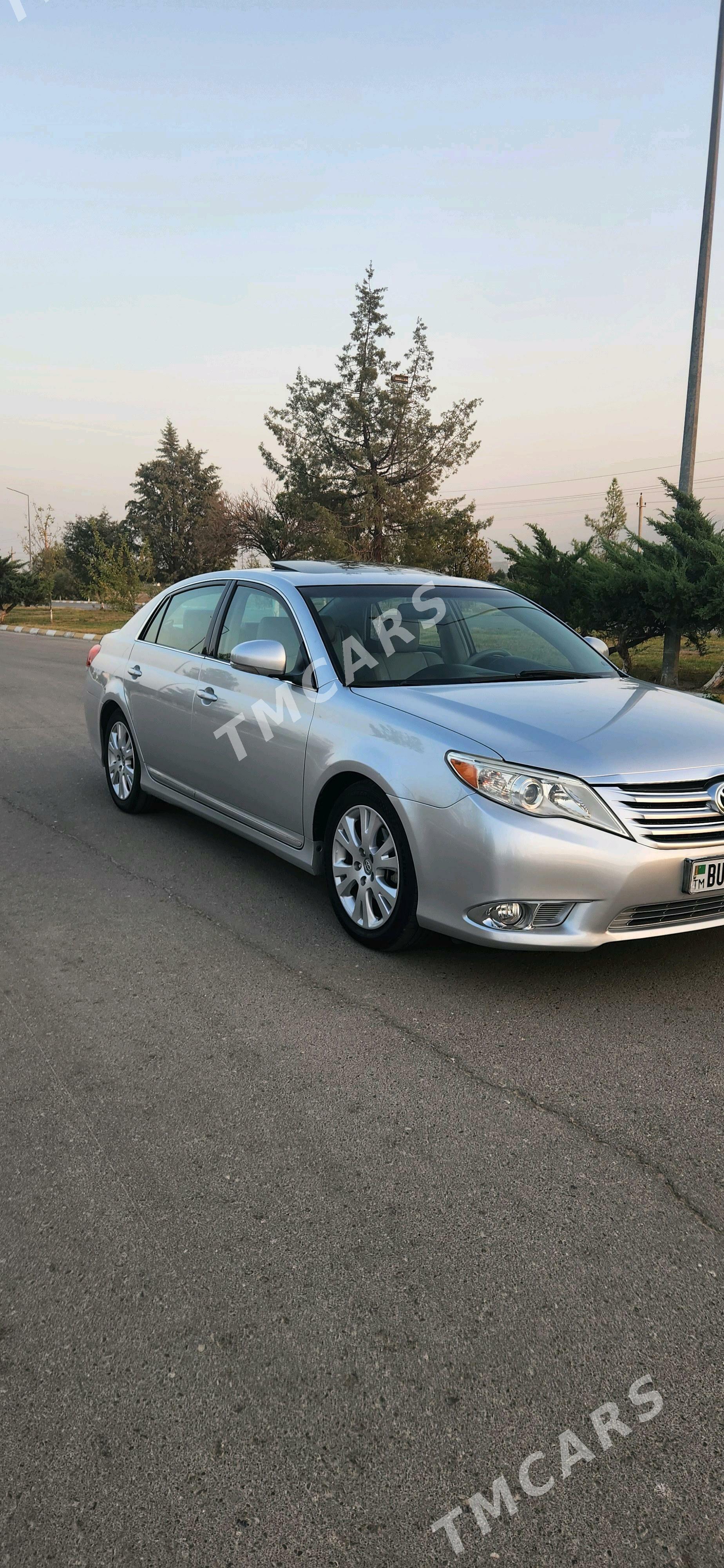 Toyota Avalon 2010 - 254 000 TMT - Aşgabat - img 6