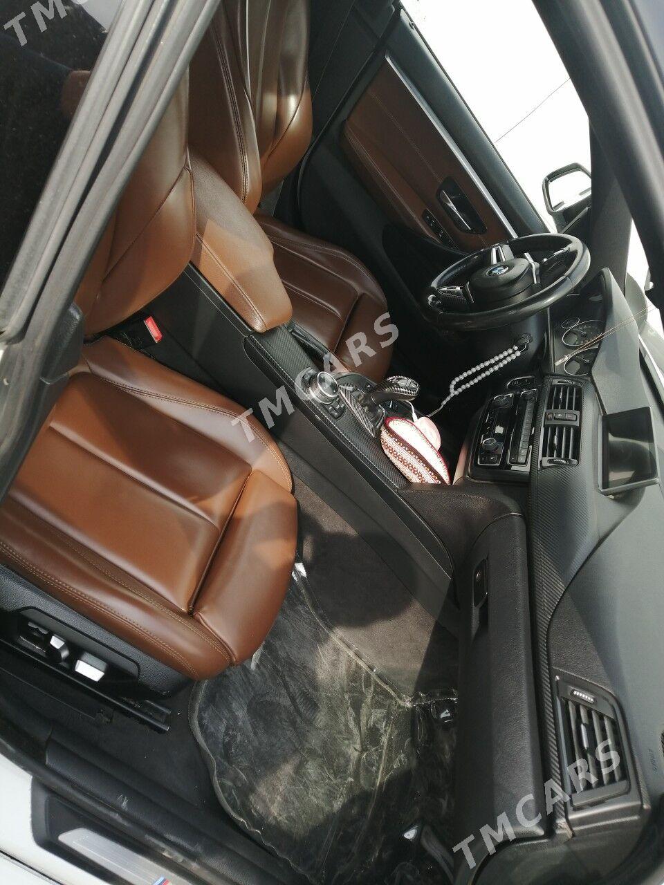 BMW 440i 2015 - 585 000 TMT - G.Kuliýew köç. (Obýezdnoý) - img 4