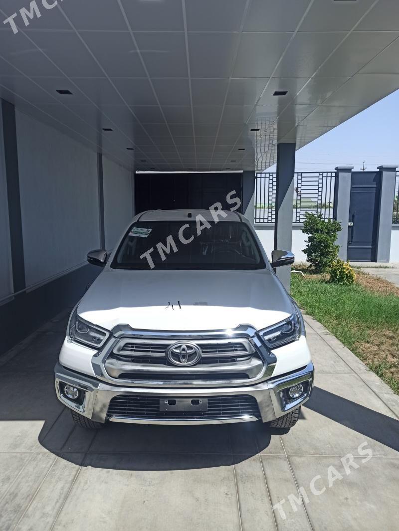 Toyota Hilux 2025 - 683 500 TMT - Ашхабад - img 3