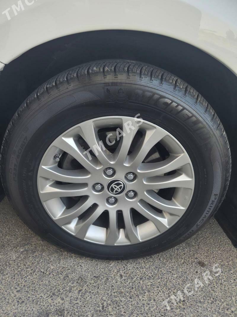 Toyota Sienna 2019 - 465 000 TMT - Туркменабат - img 7