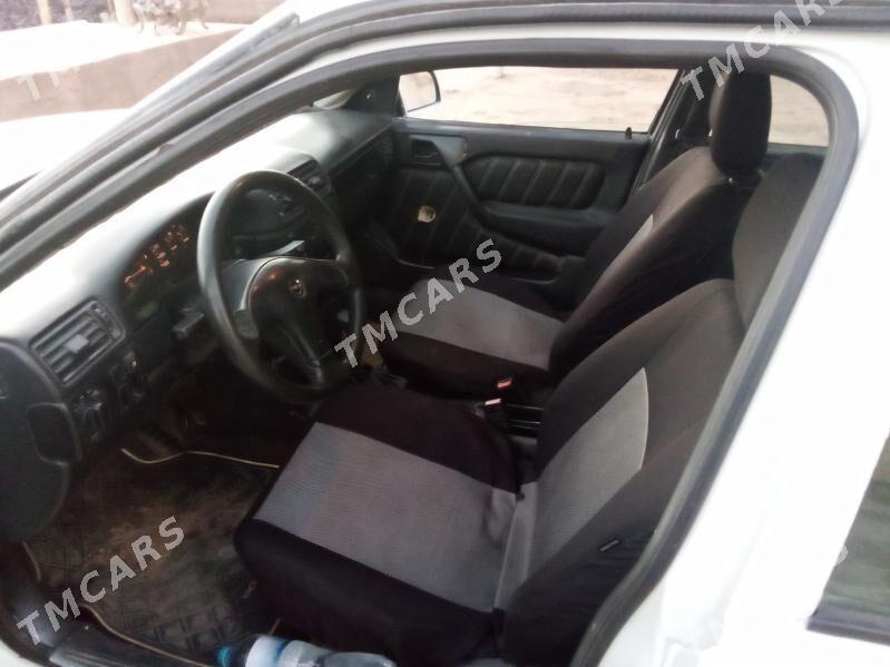 Opel Vectra 1993 - 38 000 TMT - Mary - img 4