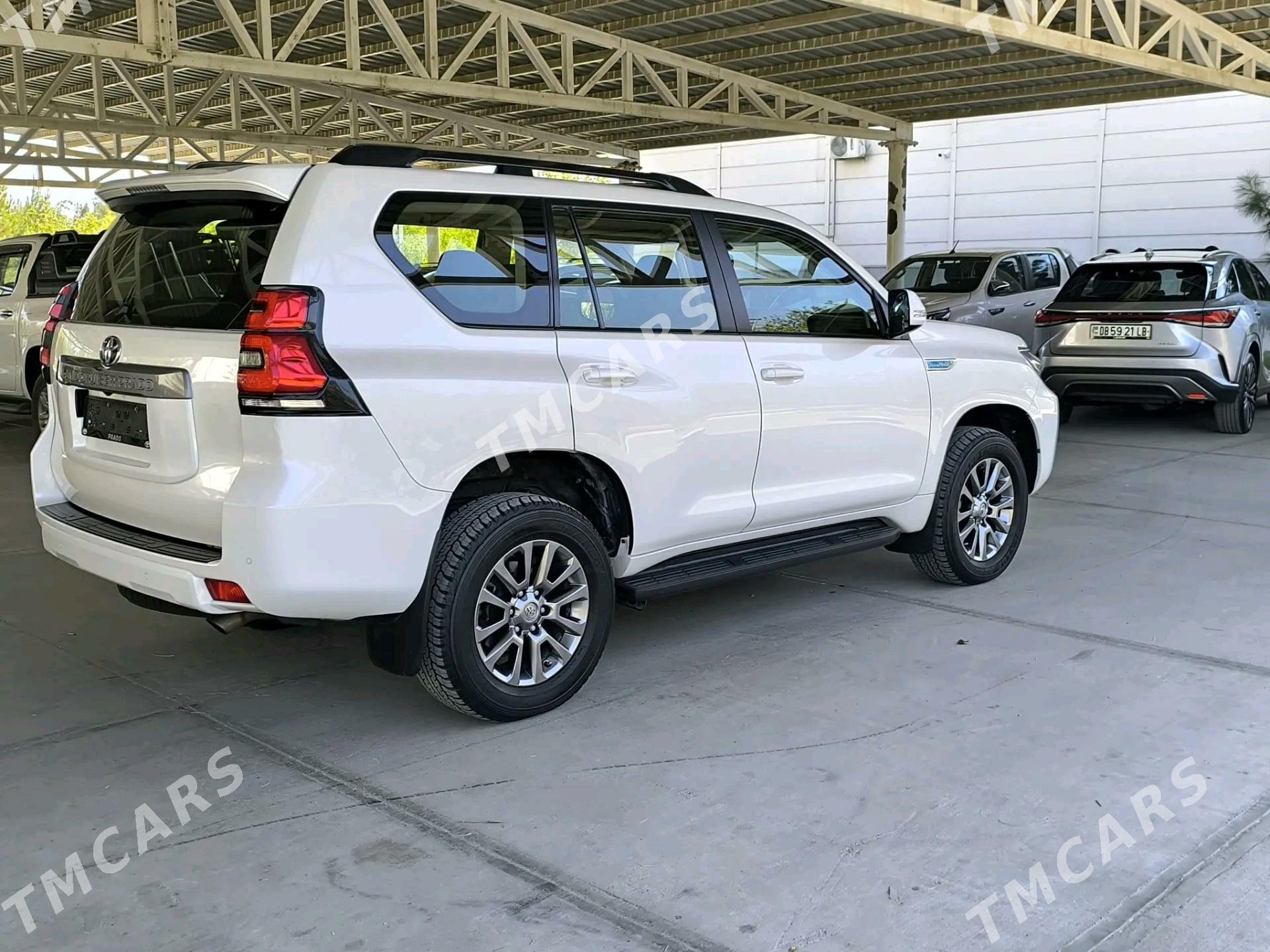 Toyota Land Cruiser Prado 2019 - 880 000 TMT - Чарджоу - img 4