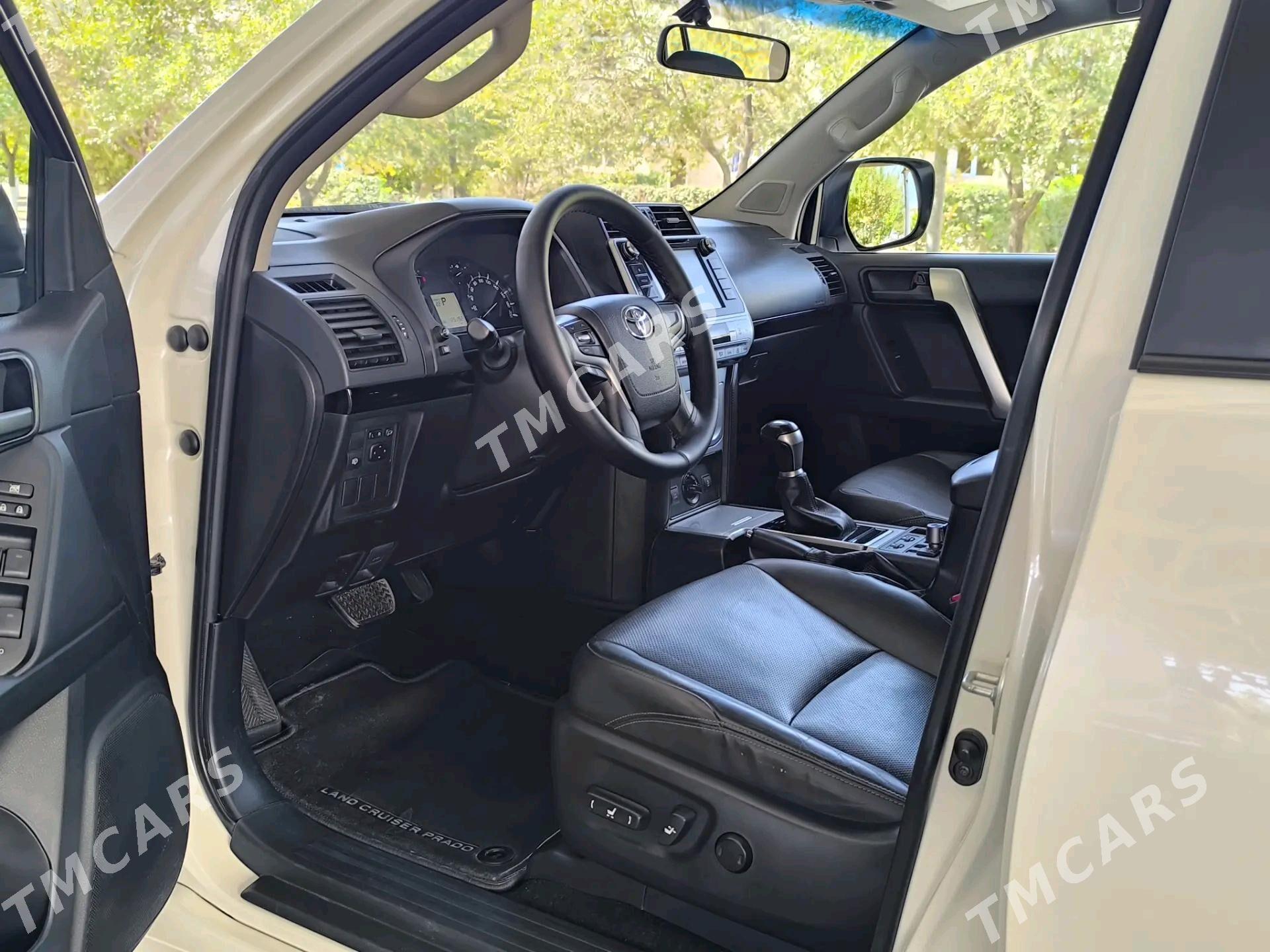 Toyota Land Cruiser Prado 2019 - 880 000 TMT - Чарджоу - img 5