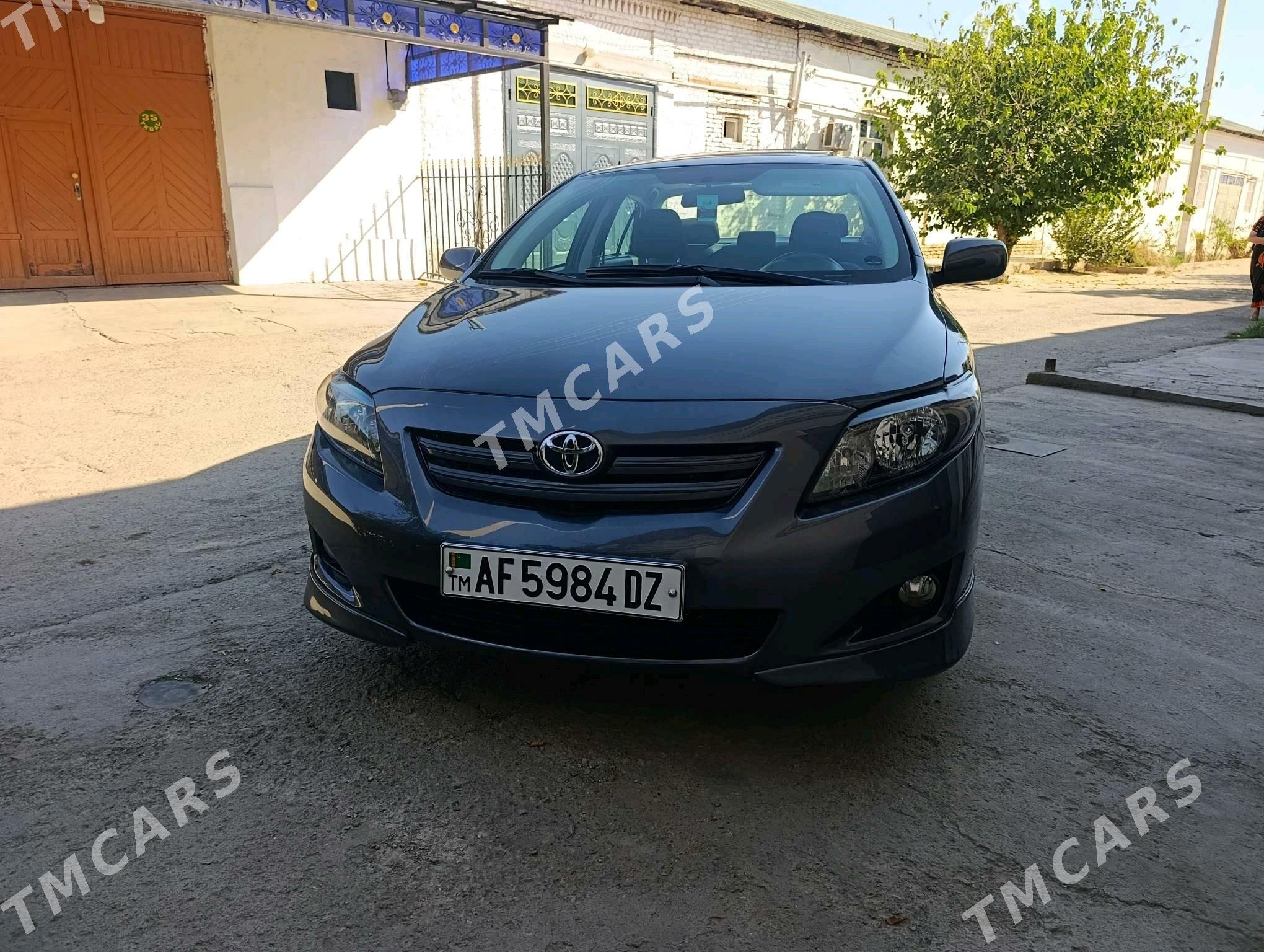 Toyota Corolla 2010 - 155 000 TMT - Дашогуз - img 5