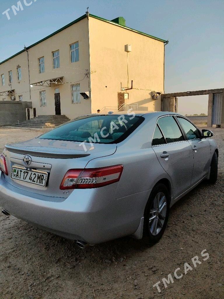 Toyota Camry 2010 - 205 000 TMT - Baýramaly - img 5
