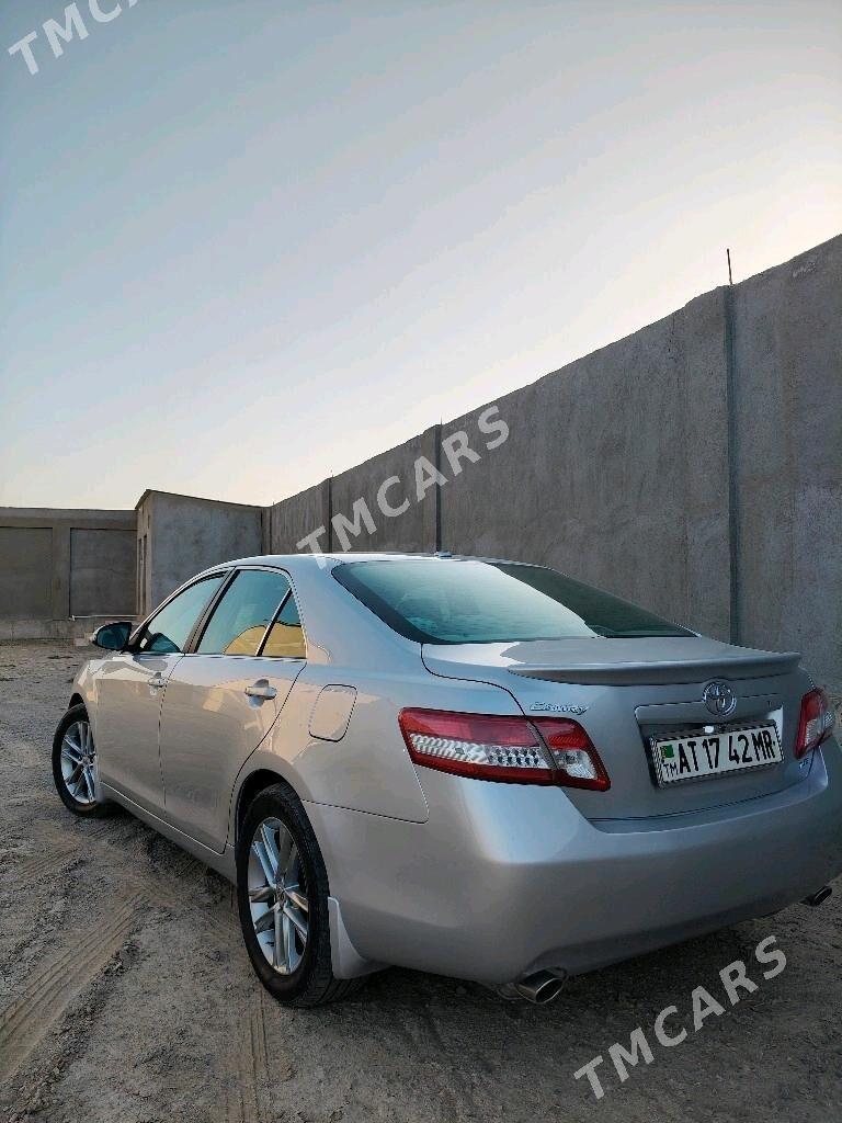 Toyota Camry 2010 - 205 000 TMT - Baýramaly - img 3