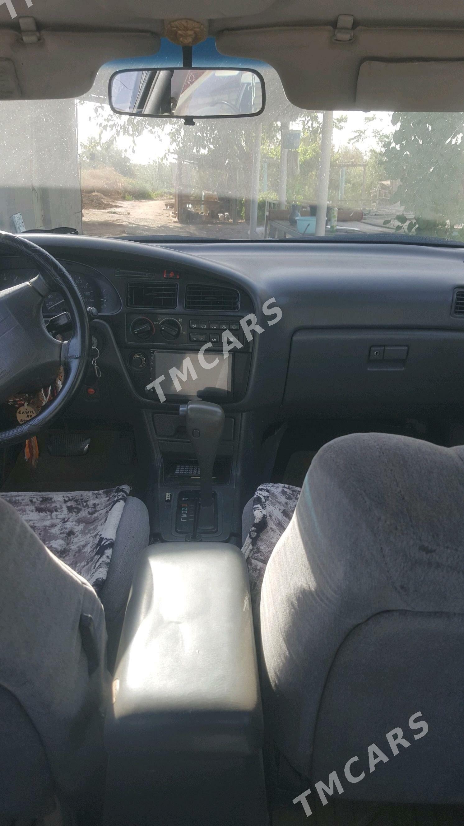 Toyota Camry 1993 - 77 000 TMT - Sarahs - img 5
