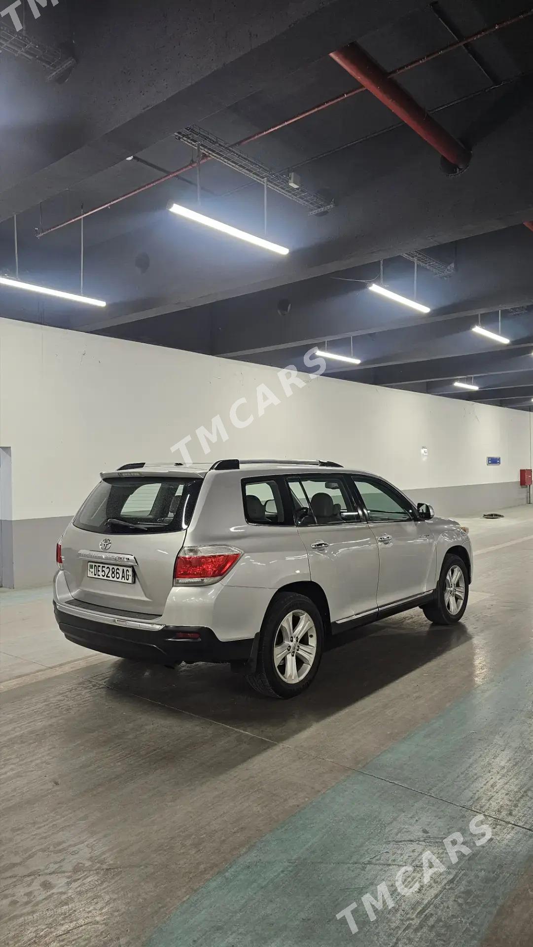 Toyota Highlander 2013 - 362 000 TMT - Ашхабад - img 5