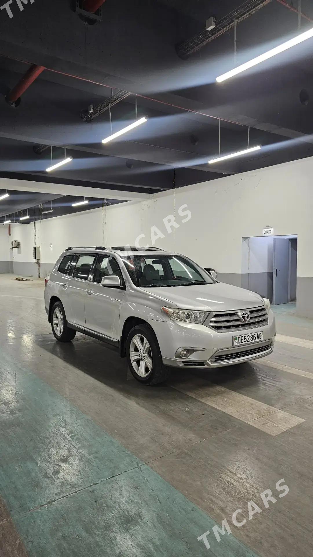 Toyota Highlander 2013 - 362 000 TMT - Ашхабад - img 10
