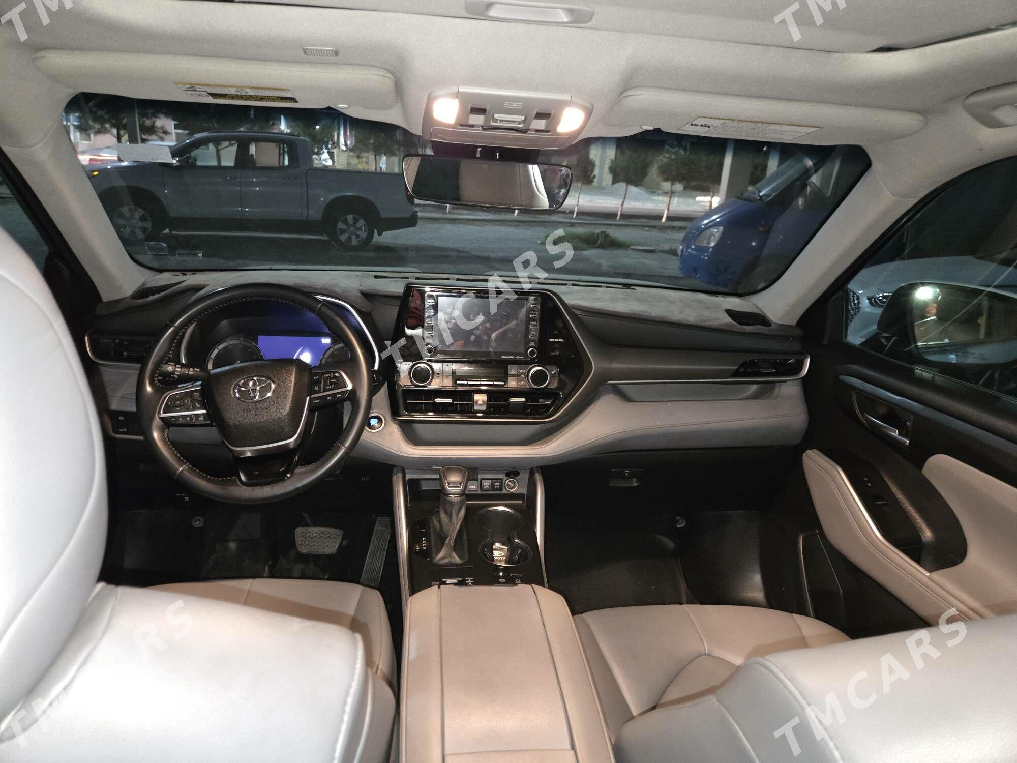 Toyota Highlander 2021 - 520 000 TMT - Мары - img 5