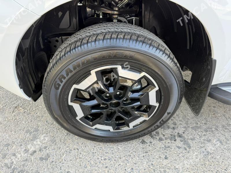 Nissan Navara 2025 - 521 000 TMT - Aşgabat - img 5