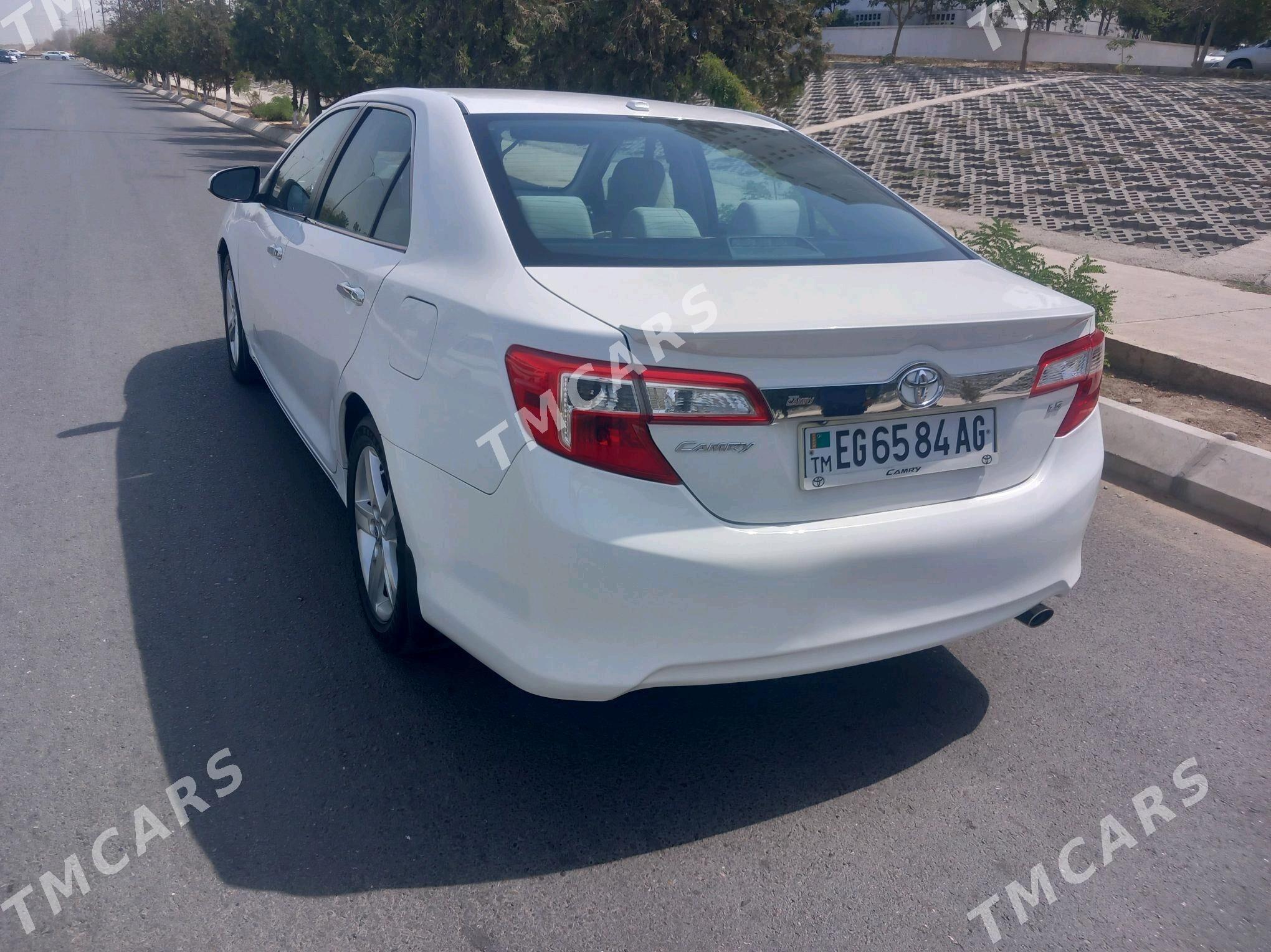 Toyota Camry 2012 - 212 000 TMT - Aşgabat - img 2