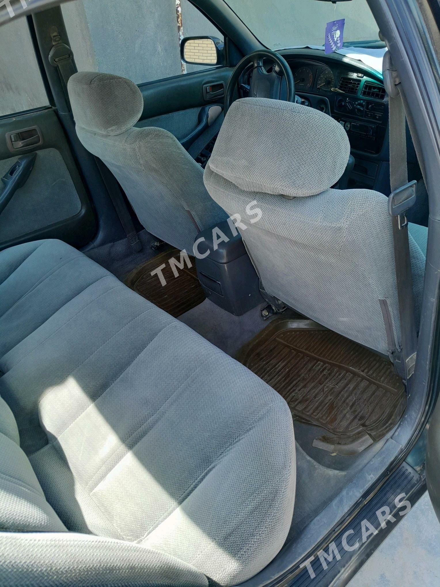 Toyota Camry 1994 - 85 000 TMT - Мары - img 5