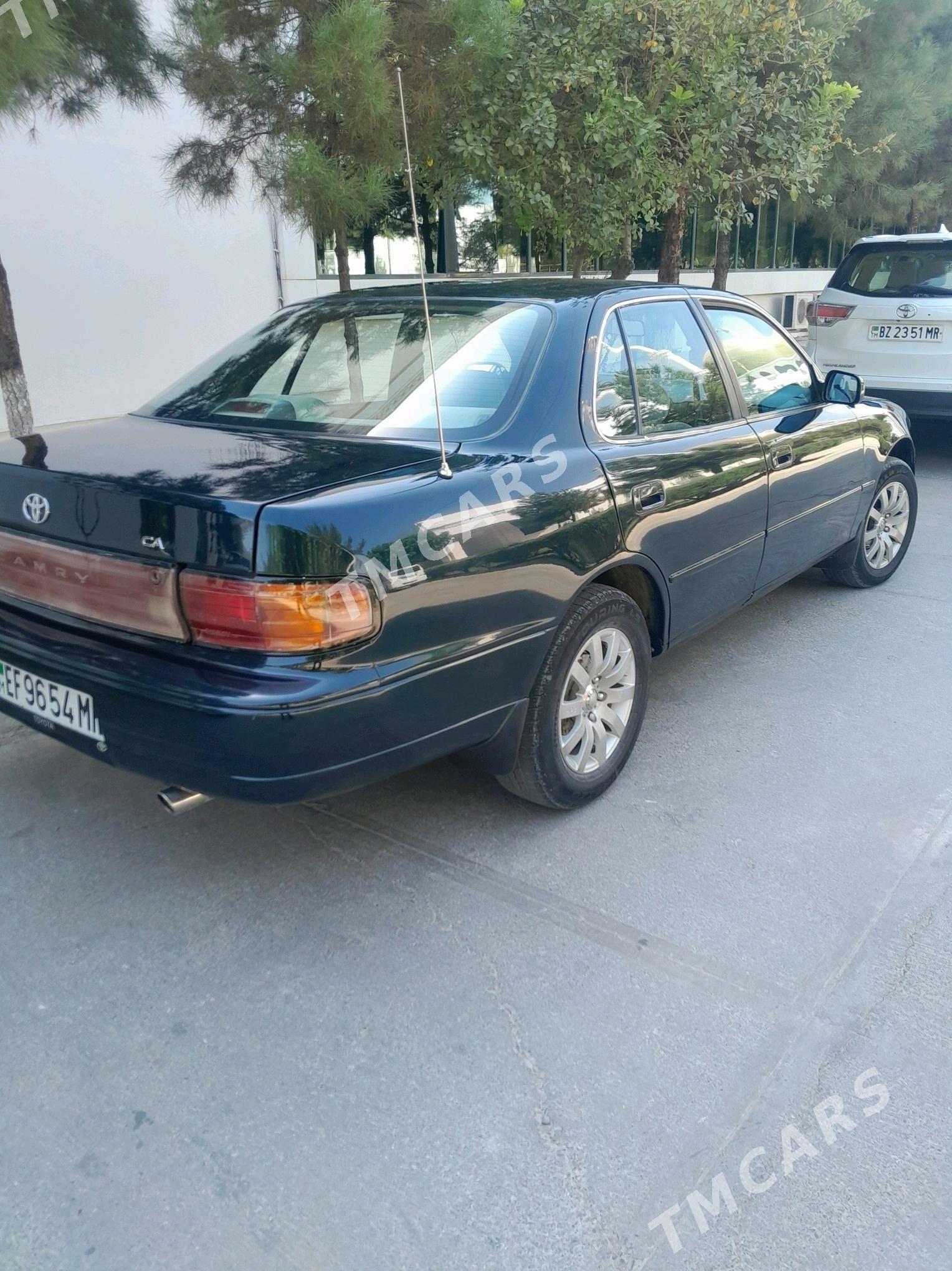 Toyota Camry 1994 - 85 000 TMT - Мары - img 2