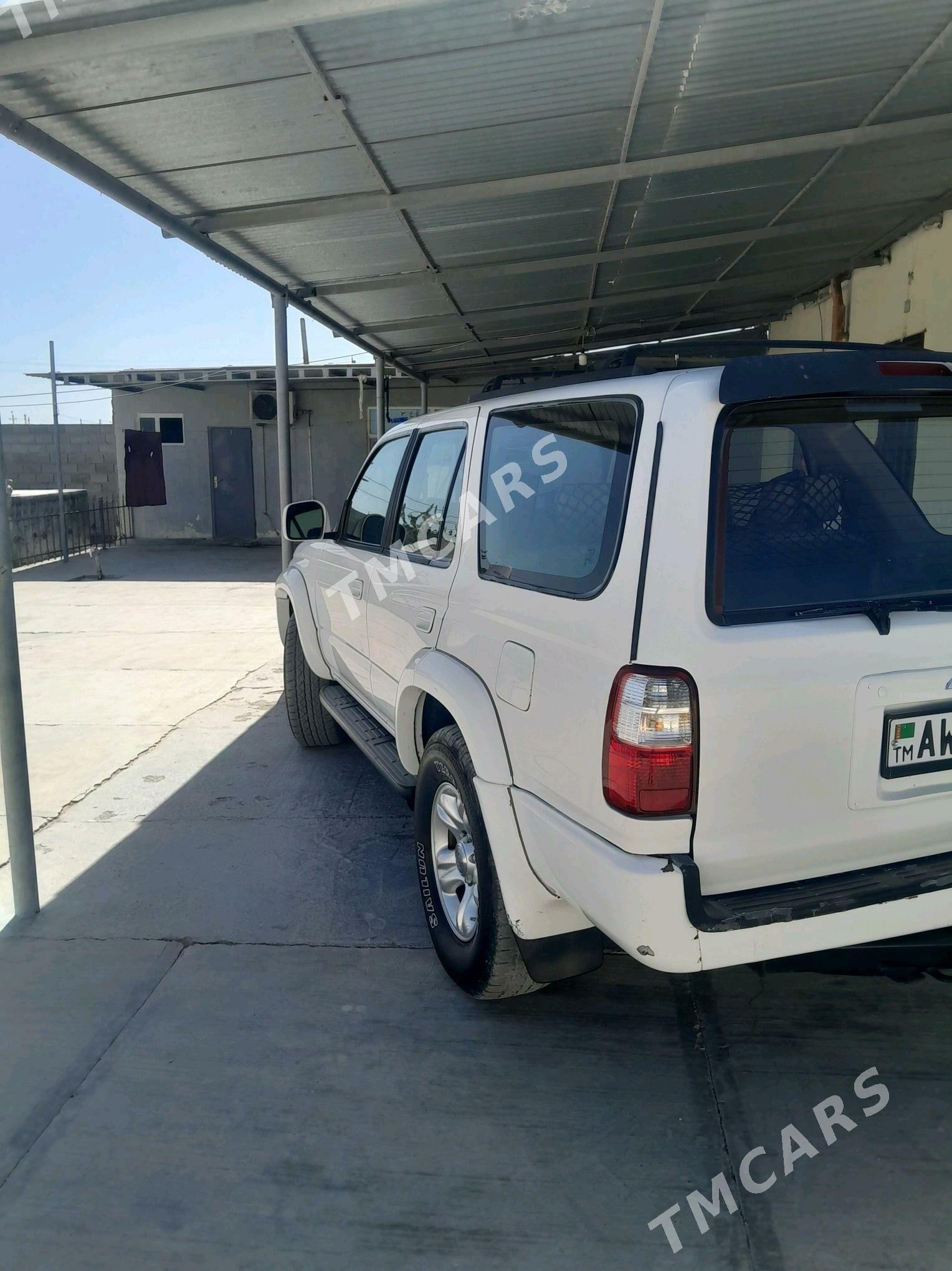 Toyota 4Runner 2002 - 150 000 TMT - Ýaşlyk - img 6