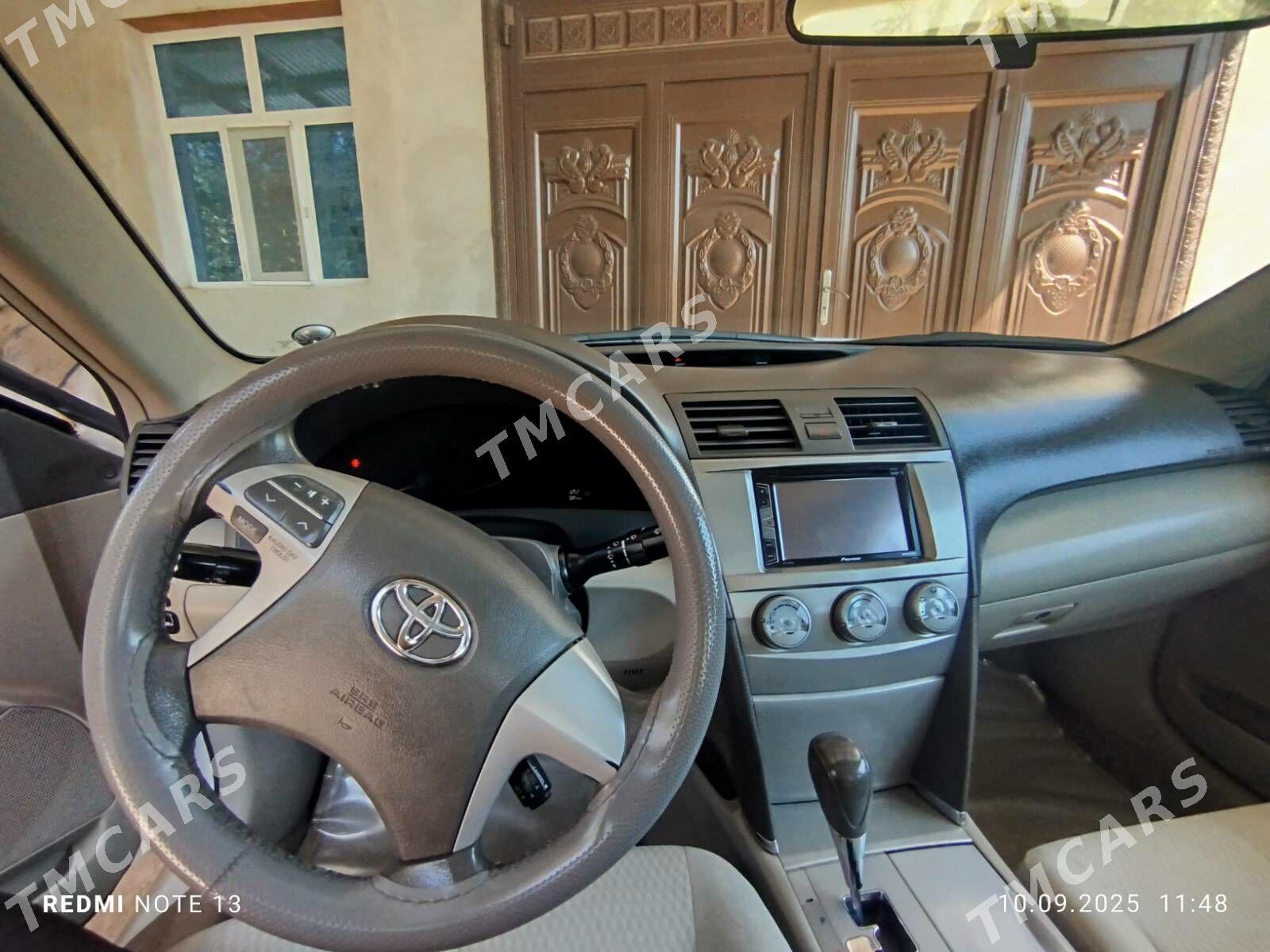 Toyota Camry 2010 - 225 000 TMT - Gubadag - img 5