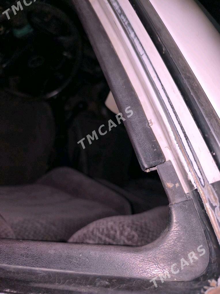 Toyota Corolla 1993 - 16 000 TMT - Керки - img 5