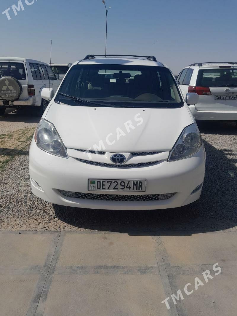 Toyota Sienna 2005 - 195 000 TMT - Mary - img 4