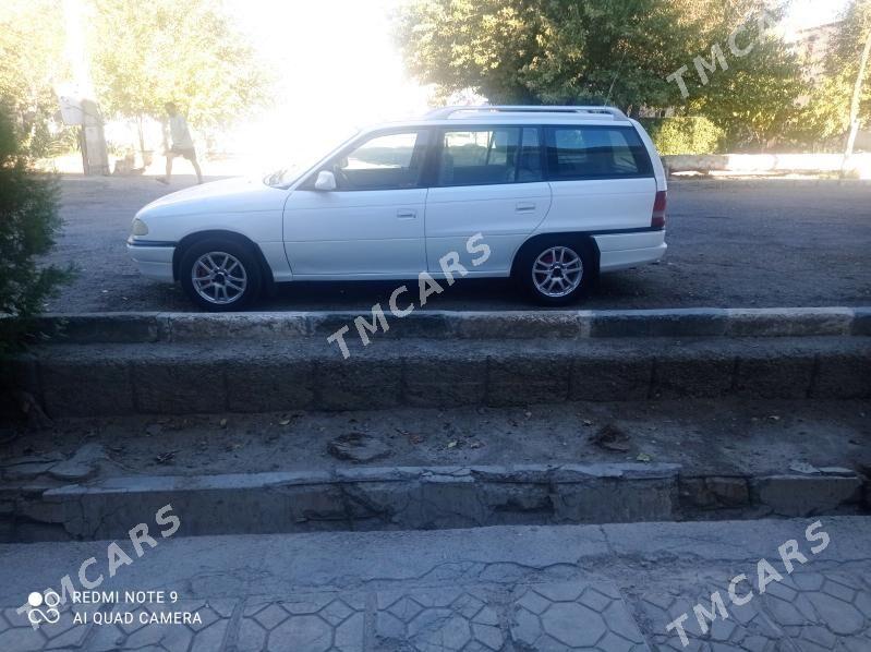 Opel Astra 1993 - 40 000 TMT - Murgap - img 2