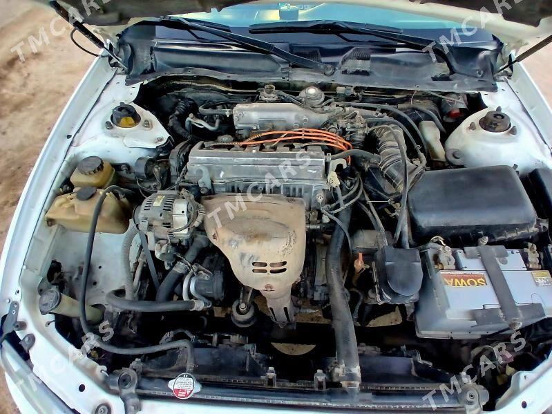 Toyota Camry 2000 - 130 000 TMT - Garabekewül - img 7