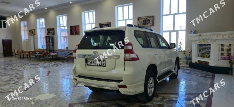 Toyota Land Cruiser Prado 2011 - 555 000 TMT - Türkmenabat - img 6