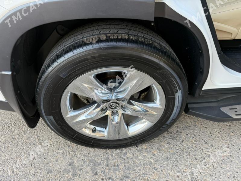 Toyota Highlander 2019 - 551 000 TMT - Aşgabat - img 7