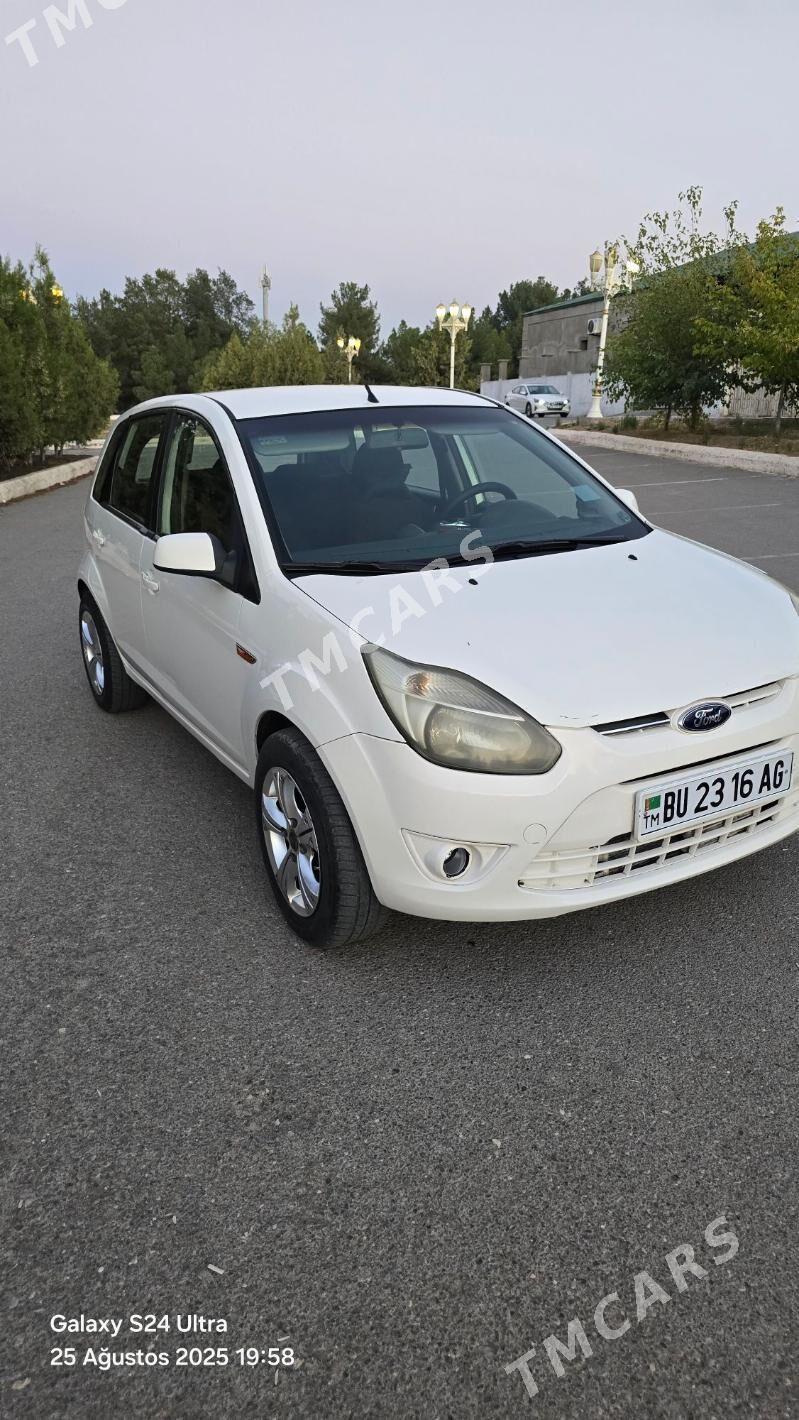 Ford Figo 2012 - 92 000 TMT - Büzmeýin GRES - img 4