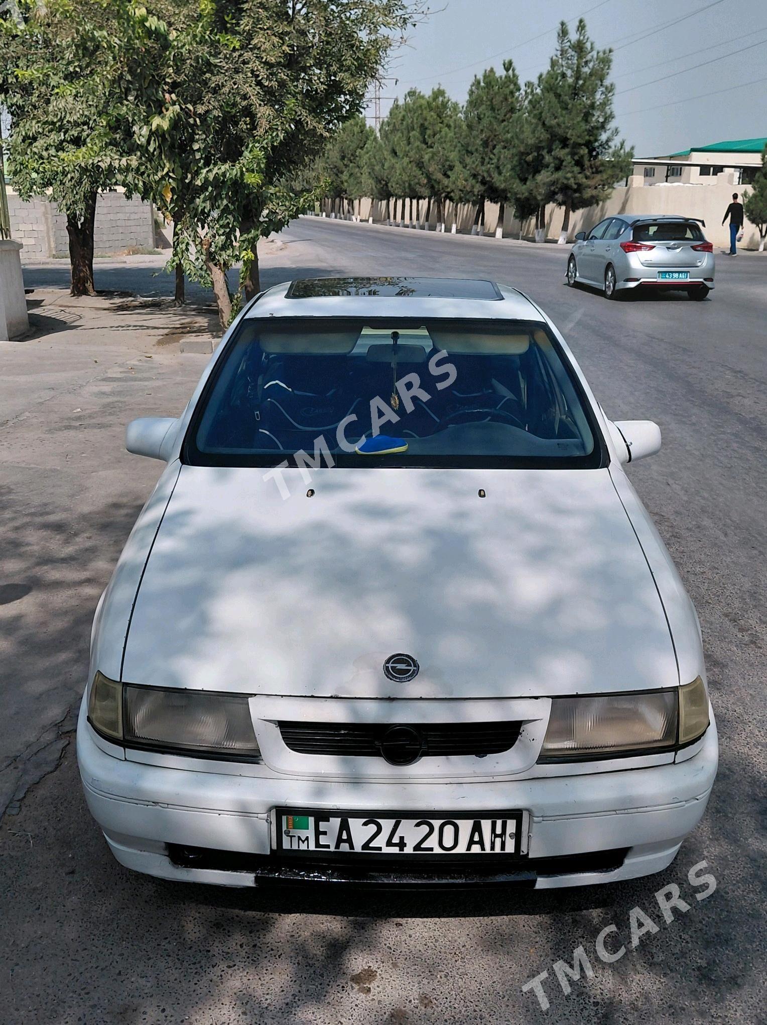 Opel Vectra 1991 - 27 000 TMT - Бузмеин - img 2