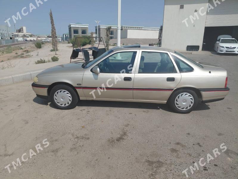 Opel Vectra 1992 - 41 000 TMT - Daşoguz - img 7