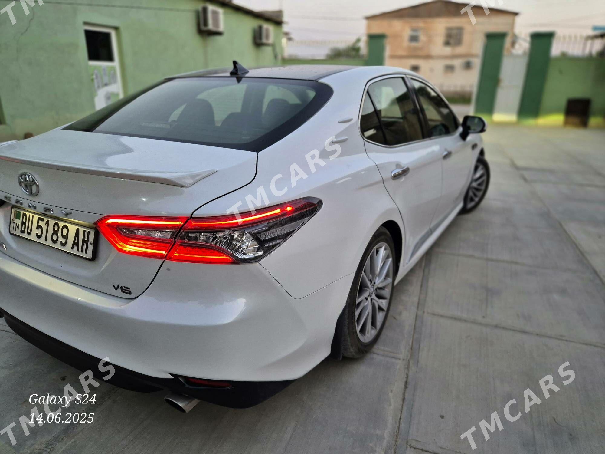 Toyota Camry 2019 - 265 000 TMT - Kaka - img 5