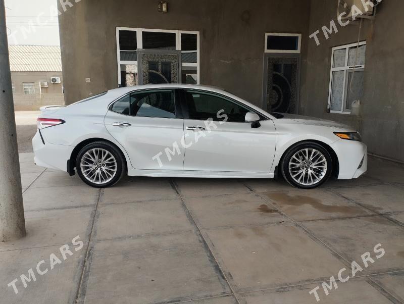 Toyota Camry 2018 - 300 000 TMT - Ашхабад - img 10