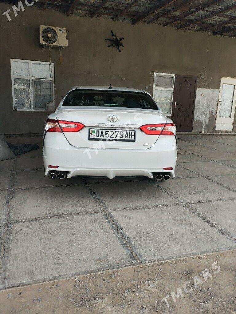 Toyota Camry 2018 - 300 000 TMT - Ашхабад - img 9